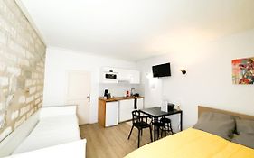 Balisier Studio Avenue De Lodeve